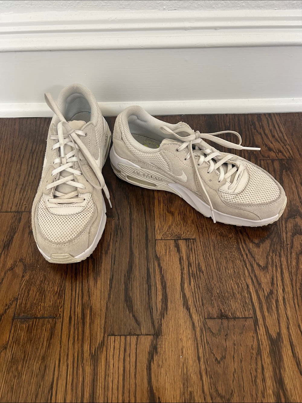 Nike Women’s Beige/Tan Air Max Excee Sneakers